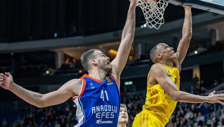 Anadolu Efes ayrılığı resmen duyurdu!