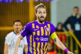 caner-erkin-icin-resmi-aciklama-emekli-olacak-mi-iMETwPyH.jpg