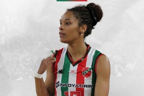 karsiyaka-voleybolda-blanco-ile-yollar-ayrildi-MVMTiyq2.jpg