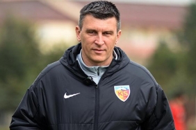 kayserisporda-sergej-jakirovic-futbolcularimizin-mucadelesi-bizi-buraya-getirdi-YQf9gM3V.jpg