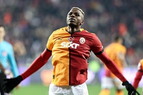 osimhen-transferinde-yeni-gelisme-yonetimden-resmi-aciklama-geldi-lt9FqDHb.jpg