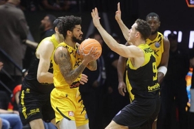 aek-sezonu-ucuncu-tamamladi-FvRJwz8C.jpg