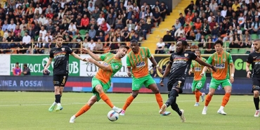 alanyaspordan-kritik-puan-2-gol-var-kazanan-yok-kayserisporun-bilegi-bukulmuyor-alanyaspor-1-1-kayserispor-L7jRXNkG.jpg