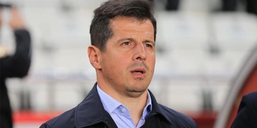 antalyasporda-emre-belozoglu-kazanmayi-bildik-GhhgVmeR.jpg