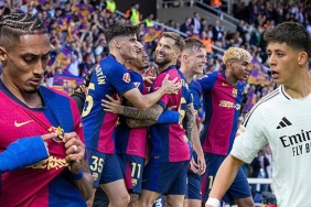 arda-gulerin-cabasi-yetmedi-7-gollu-nefis-macta-kazanan-barcelona-oldu-barcelona-UBwn3wRi.jpg