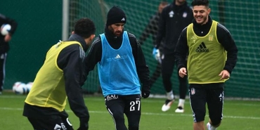 besiktasa-fenerbahce-derbisi-oncesi-mujde-antrenmana-katildi-XPJDa7P7.jpg