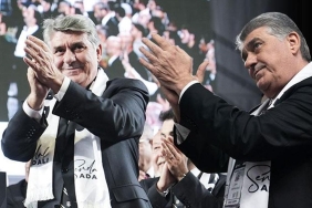 besiktasta-serdal-adali-donemi-tekrar-basladi-yukselisimiz-baslamistir-LQ7E1ARK.jpg