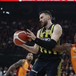 canli-fenerbahce-beko-galatasaray-basketbolda-dev-derbi-X4iRU9GG.jpg