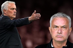daha-hizli-bir-stoper-gerekiyor-dedim-jose-mourinhodan-bbcye-surpriz-itiraf-harika-bir-baskan-AO28HWBs.jpg