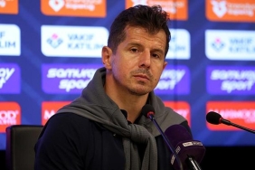 emre-belozoglu-umutsuz-degisecegini-sanmiyorum-Dqv5Sftk.jpg