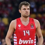 euroleague-play-offlarinin-mvpsi-sasha-vezenkov-Bma3VSgv.jpg