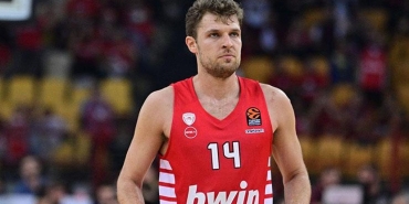 euroleague-play-offlarinin-mvpsi-sasha-vezenkov-Bma3VSgv.jpg