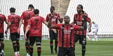 fatih-karagumruk-play-off-final-biletini-kapti-236V2F4V.jpg