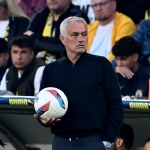 fenerbahce-basaksehir-karsisinda-prestij-macinda-ECLi9mNM.jpg