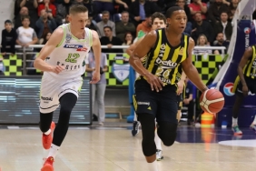 fenerbahce-beko-deplasmanda-kayip-u88xcl3B.jpg