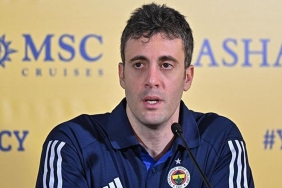 fenerbahce-beko-genel-menajeri-yannier-bu-noktada-olmamiz-sevindirici-sAOXUr12.jpg