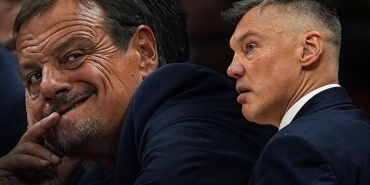 fenerbahce-beko-panathinaikosu-alasagi-etti-fatura-ergin-atamana-kesildi-beceriksiz-hatalarinin-bedelini-odedi-6EzVVaN1.jpg