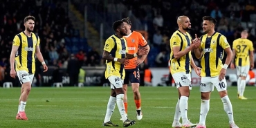 fenerbahcede-dusan-tadic-taliscanin-uzerine-yurudu-ortam-gerildi-Q4iuKlRd.jpg