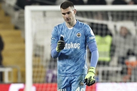 fenerbahcede-livakovic-belirsizligi-karar-asamasinda-dxL3cpmg.jpg