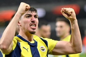 fenerbahcede-yusuf-akcicekin-talipleri-bitmiyor-transfer-icin-yemek-yediler-bonservisi-belli-oldu-rlJJ4TRC.jpg