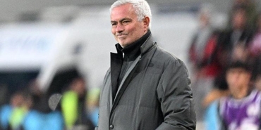 fenerbahceden-mourinhoyu-istiyorlardi-premier-lig-ekibinden-resmi-aciklama-geldi-rapwFJ1Y.jpg