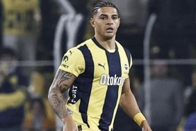 fenerbahcenin-en-buyuk-pismanligi-bu-transfer-pahaliya-patladi-OE71aRK5.jpg