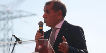 galatasaray-baskani-dursun-ozbek-yildiz-oyuncunun-yeni-adresini-duyurdu-memleketine-donmek-istiyor-gitmeyi-dusunuyor-rFzHIs6m.jpg