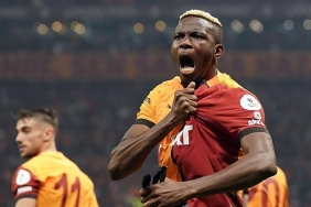 galatasaray-cephesinden-victor-osimhen-aciklamasi-kimse-merak-etmesin-fenerbahceye-kaptirmayiz-h9pVJwY1.jpg