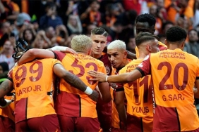galatasaraya-dev-mujde-2-yildiza-almanyadan-teklif-bQKRV54N.jpg