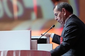 galatasarayda-dursun-ozbeke-kal-baskisi-YdmEGNBC.jpg