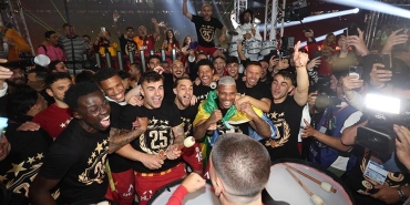 galatasarayda-sampiyonluk-sonrasi-ilk-yolcu-belli-oldu-teklif-kabul-edildi-6TaIRjrQ.jpg