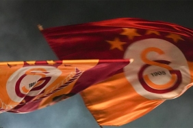 galatasaraydan-aciklama-taraftarlarimiza-yapilan-silahli-saldiriyi-siddetle-kiniyoruz-O7R5Z96b.jpg