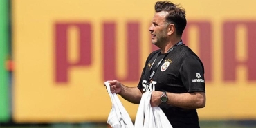 galatasarayin-trabzonspor-maci-kadrosu-belli-oldu-yildiz-isim-kesik-yedi-xaRPYzZd.jpg