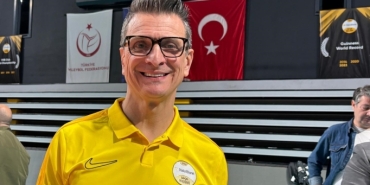 giovanni-guidetti-gonul-isterdi-ki-finalde-daha-fazla-turk-takimi-olsun-P1yl55zB.jpg
