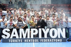 hentbol-turkiye-kupasi-sampiyonu-besiktas-6IrNJv8N.jpg