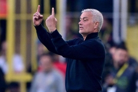 jose-mourinhodan-ilk-11de-tam-3-degisiklik-8Ih1JwOd.jpg