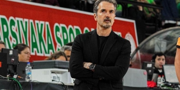 karsiyaka-basketbol-ahmet-caki-oyuncularinin-mucadelesinden-memnun-lcxYke6L.jpg