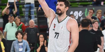 karsiyaka-basketbolda-muhsin-gidici-cWea4KUj.jpg