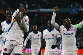 konferans-liginde-yari-finallerin-ilk-ayaginda-kazananlar-chelsea-ve-betis-raCkXbz8.jpg