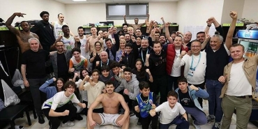 merkezefendi-belediyesi-basket-ligde-kalmayi-basardi-b1Jf1uUK.jpg