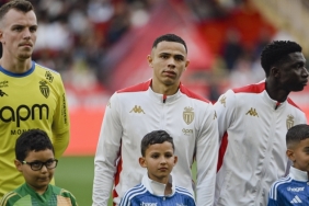 monacoda-4-futbolcuya-kapi-gozuktu-JVCvfKdx.jpg
