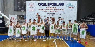 okul-sporlari-musabakasina-iki-takimi-da-son-8e-kaldi-CI4vORVd.jpg