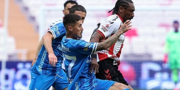 ozet-ne-sivasspor-ne-bodrum-fk-skor-alanyaspora-yaradi-sivasspor-0-0-bodrum-fk-mac-EIciECB3.jpg