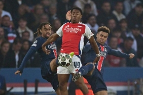 psg-arsenali-devirdi-devler-liginde-finale-yukseldi-psg-arsenal-maci-sonucu-2-1-TJievtOD.jpg