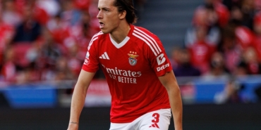 real-madridin-sol-bek-tercihi-carreras-MBp7PKgt.jpg