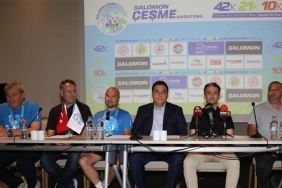 salomon-cesme-maratonunun-basin-toplantisi-yapildi-PPrre8s4.jpg