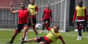 samsunspor-3-gun-izin-yapacak-9LeR7XvP.jpg