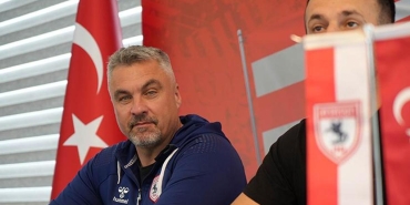 samsunspor-teknik-direktoru-thomas-reistan-eyupspor-aciklamasi-xyy5jQDY.jpg