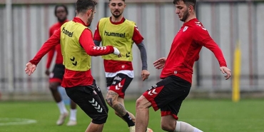 samsunsporda-eyupspor-maci-hazirliklari-devam-etti-cnfw3Q6d.jpg
