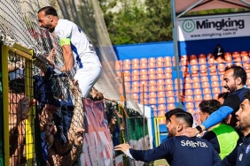 sariyer-ve-serik-tff-1-lige-yukseldi-UGP9ichz.jpg
